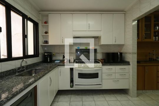 Cozinha de apartamento à venda com 3 quartos, 117m² em Jardim, Santo André
