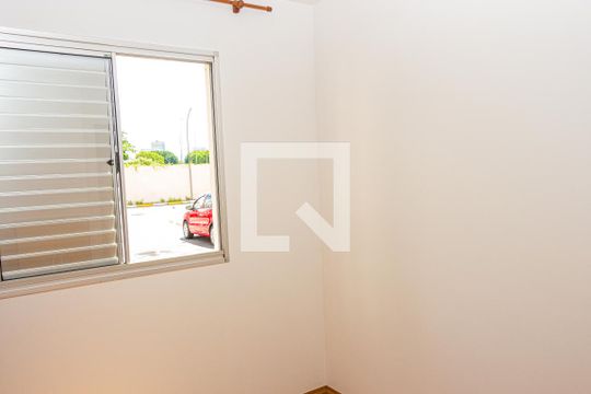 Quarto 2 de apartamento para alugar com 2 quartos, 50m² em Vila Arriete, São Paulo