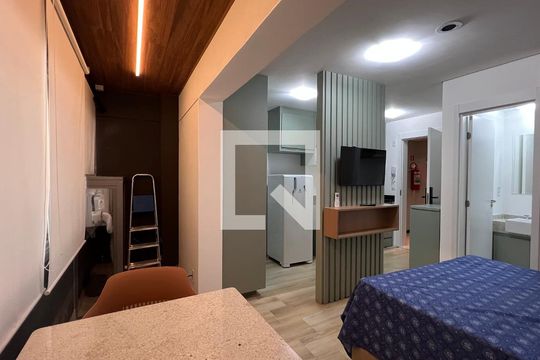 Studio de kitnet/studio para alugar com 1 quarto, 27m² em Jardim Paulista, São Paulo