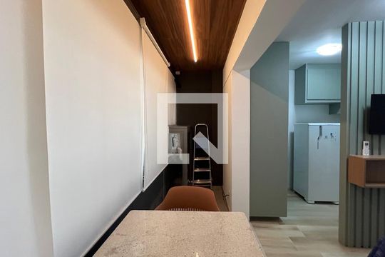 Studio de kitnet/studio para alugar com 1 quarto, 27m² em Jardim Paulista, São Paulo