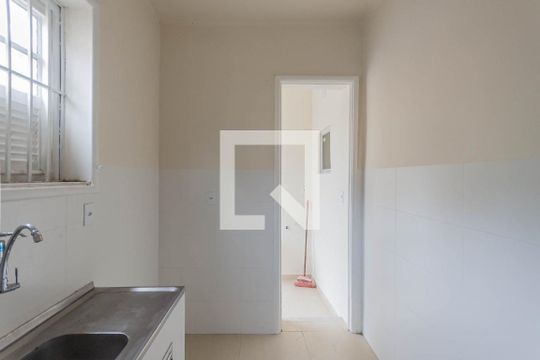 Cozinha de apartamento para alugar com 2 quartos, 90m² em Rocha, Rio de Janeiro