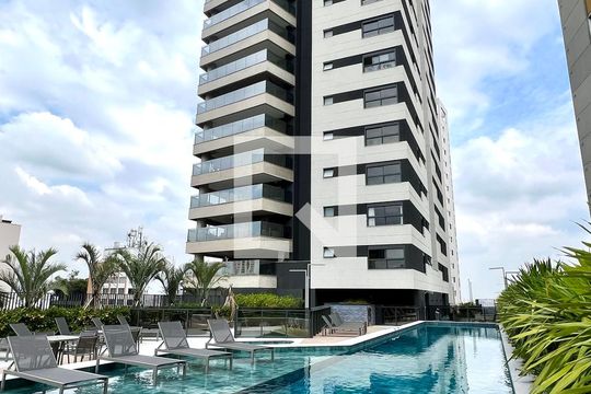 Fachada de apartamento à venda com 4 quartos, 195m² em Sumarezinho, São Paulo