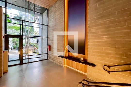Hall de entrada de apartamento à venda com 4 quartos, 195m² em Sumarezinho, São Paulo