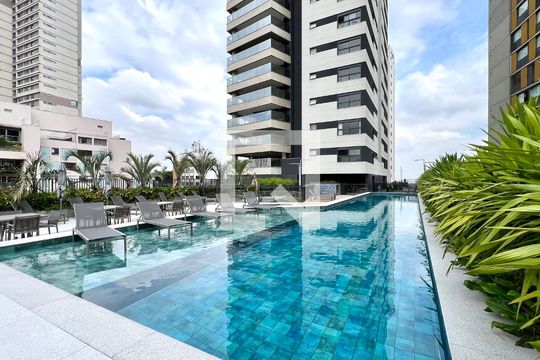 Piscina de apartamento à venda com 4 quartos, 195m² em Sumarezinho, São Paulo