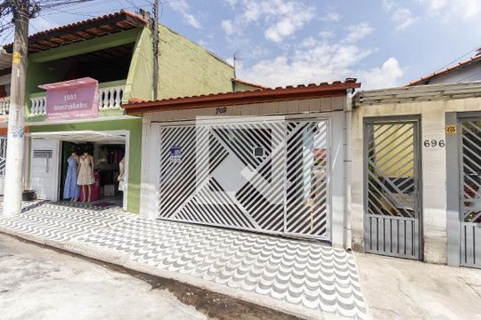 Fachada do Prédio de casa para alugar com 2 quartos, 150m² em Vila Brasil, São Paulo