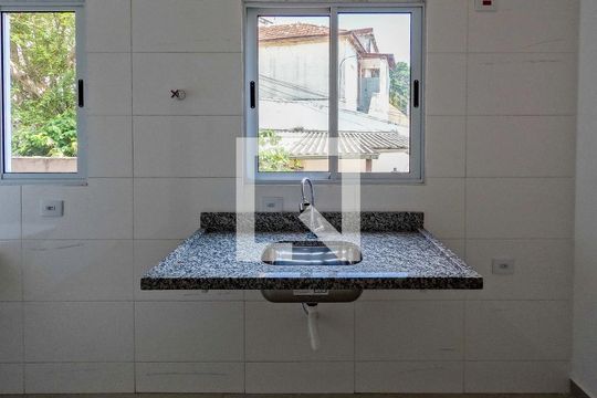 Sala/Cozinha de apartamento à venda com 2 quartos, 37m² em Vila Pereira Cerca, São Paulo