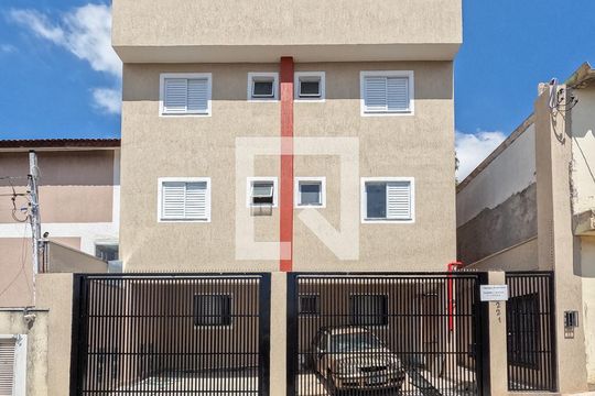 Fachada de apartamento à venda com 2 quartos, 37m² em Vila Pereira Cerca, São Paulo