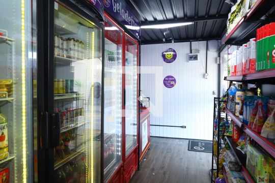 Área comum - Mercado de apartamento para alugar com 2 quartos, 36m² em Itaquera, São Paulo