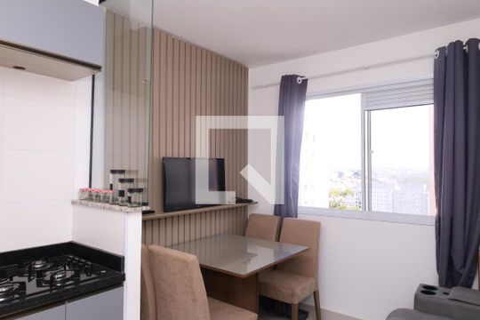 Apartamento para alugar com 2 quartos, 36m² em Itaquera, São Paulo