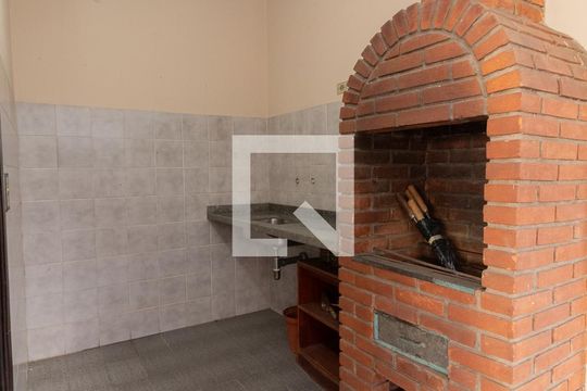 Churrasqueira de casa à venda com 4 quartos, 400m² em Vila Ré, São Paulo