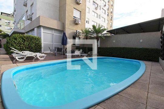 Área comum - Piscina de apartamento à venda com 3 quartos, 89m² em Santana, Porto Alegre
