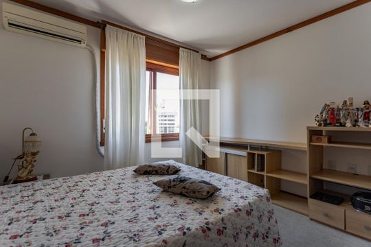 Suíte de apartamento para alugar com 3 quartos, 506m² em Petrópolis, Porto Alegre
