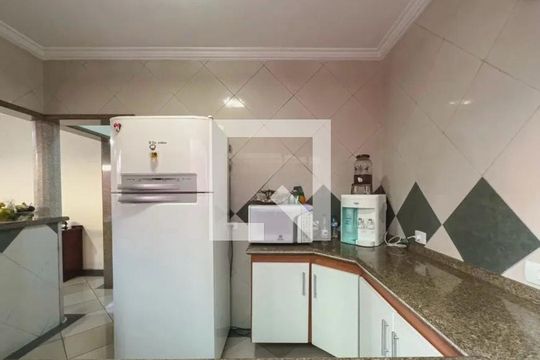Cozinha de casa à venda com 3 quartos, 263m² em Conjunto Habitacional Coluna, São Bernardo do Campo