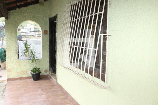 Área comum de casa para alugar com 2 quartos, 95m² em Luz, Nova Iguaçu