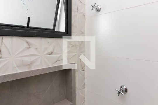 Banheiro de apartamento à venda com 2 quartos, 37m² em Vila Dom Pedro Ii, São Paulo