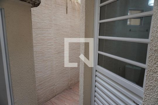 Área de Serviço de apartamento para alugar com 2 quartos, 71m² em Pinheiros, São Paulo