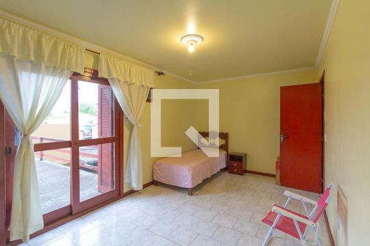 Suíte 2 de casa à venda com 3 quartos, 250m² em Centro, Canoas