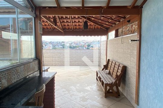 Cobertura - Área de Serviço de apartamento para alugar com 2 quartos, 100m² em Vila Tibiriçá, Santo André