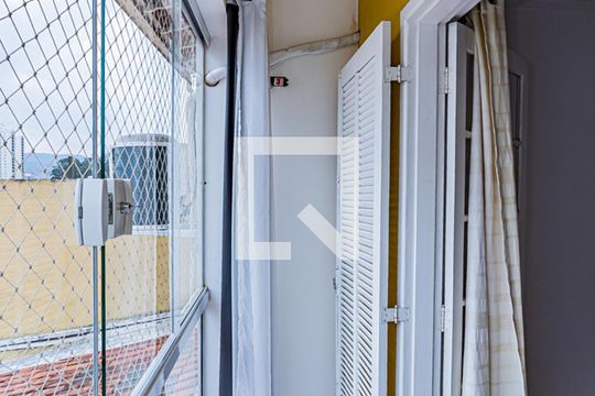 Varanda suite de casa à venda com 3 quartos, 160m² em Vila Julio Cesar, São Paulo