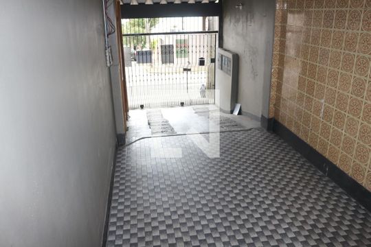 Garagem de casa à venda com 5 quartos, 180m² em Cerâmica, São Caetano do Sul
