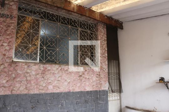 Garagem de casa à venda com 5 quartos, 180m² em Cerâmica, São Caetano do Sul