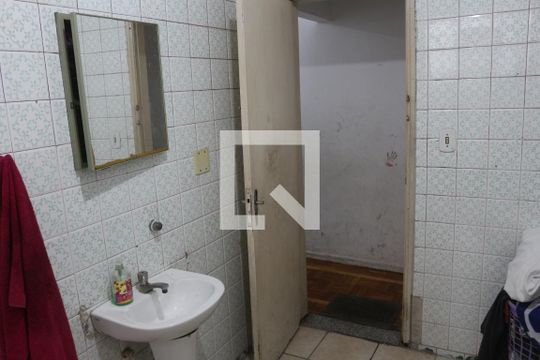 Banheiro 2 de casa à venda com 5 quartos, 180m² em Cerâmica, São Caetano do Sul