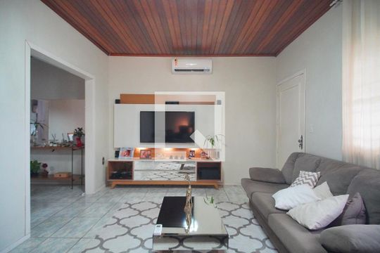 Sala de casa à venda com 3 quartos, 197m² em Rincão, Novo Hamburgo