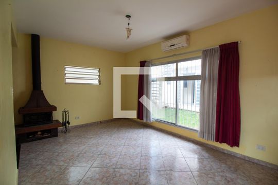 Casa à venda com 4 quartos, 288m² em Chácara Santo Antônio (zona Sul), São Paulo