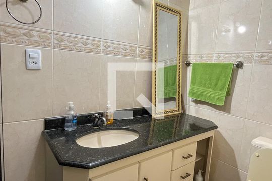 Banheiro de apartamento à venda com 2 quartos, 80m² em Nossa Senhora do O, São Paulo