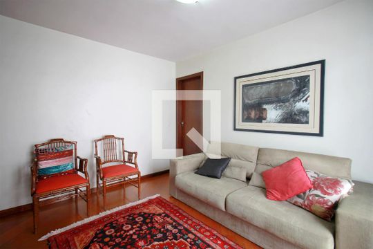 Apartamento à venda com 4 quartos, 156m² em Santa Lúcia, Belo Horizonte
