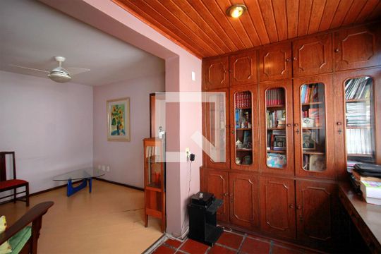 Sala de Estar de apartamento à venda com 4 quartos, 156m² em Santa Lúcia, Belo Horizonte