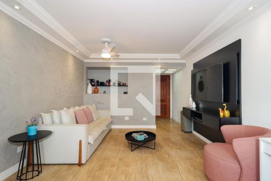 Sala de apartamento à venda com 3 quartos, 84m² em Vila Progredior, São Paulo