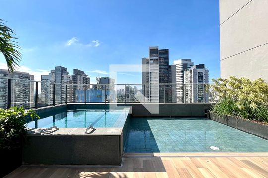 Área comum - Piscina de kitnet/studio à venda com 1 quarto, 26m² em Pinheiros, São Paulo