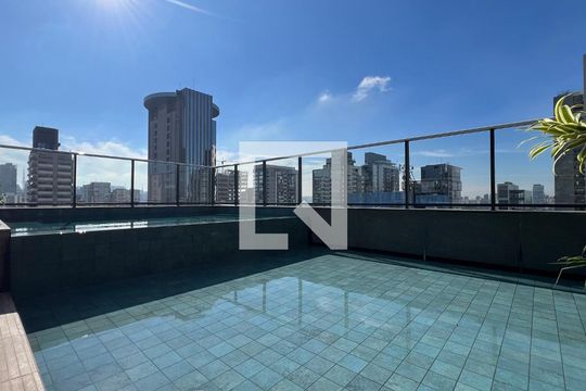 Área comum - Piscina de kitnet/studio à venda com 1 quarto, 26m² em Pinheiros, São Paulo