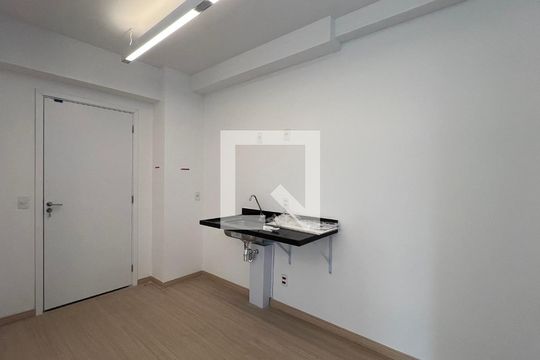 Cozinha de kitnet/studio à venda com 1 quarto, 26m² em Pinheiros, São Paulo