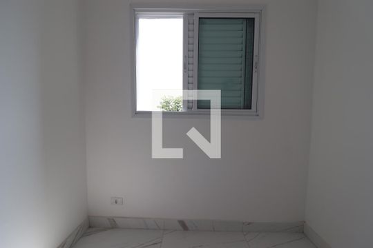 Suíte  de apartamento à venda com 2 quartos, 45m² em Jardim Utinga, Santo André