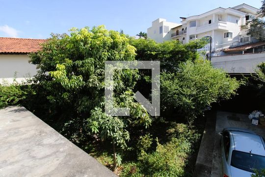 Vista de casa de condomínio à venda com 2 quartos, 176m² em Jardim Guapira, São Paulo