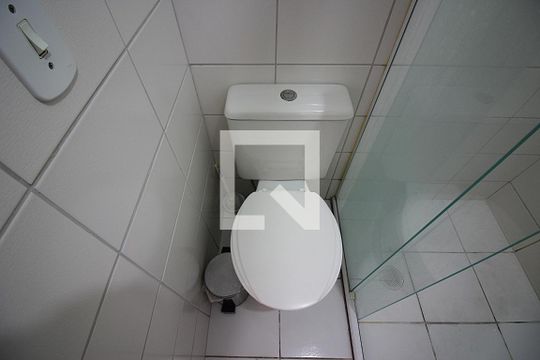 Banheiro Social de apartamento para alugar com 2 quartos, 48m² em Vila Jupiter, São Bernardo do Campo
