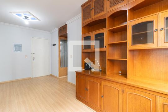 Sala de apartamento para alugar com 1 quarto, 40m² em Moema, São Paulo