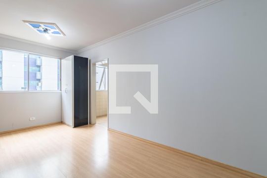 Sala de apartamento para alugar com 1 quarto, 40m² em Moema, São Paulo