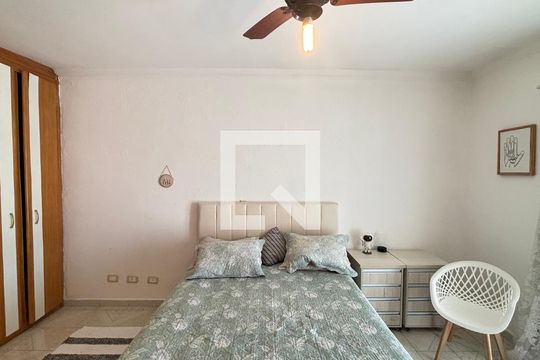 Quarto 2 de casa à venda com 3 quartos, 210m² em Vila Metalúrgica, Santo André