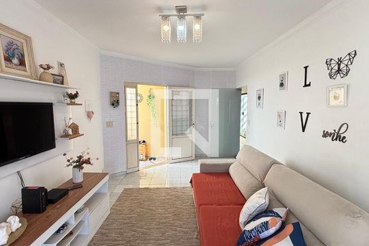 Sala de casa à venda com 3 quartos, 210m² em Vila Metalúrgica, Santo André