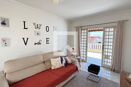 Sala de casa à venda com 3 quartos, 210m² em Vila Metalúrgica, Santo André