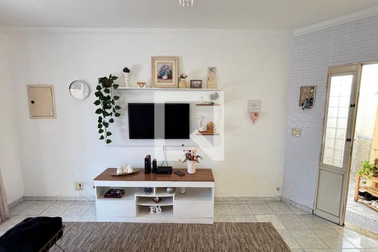 Sala de casa à venda com 3 quartos, 210m² em Vila Metalúrgica, Santo André