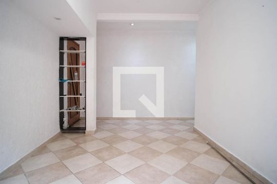 Casa para alugar com 3 quartos, 150m² em Jardim Nordeste, São Paulo