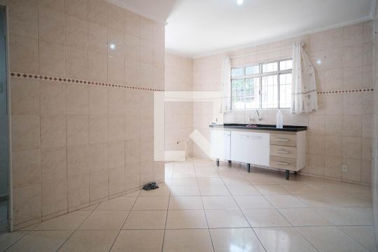 Cozinha de casa para alugar com 3 quartos, 150m² em Jardim Nordeste, São Paulo