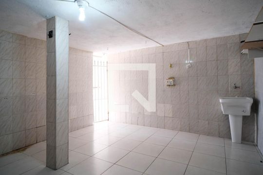 Área de Serviço 1 de casa para alugar com 3 quartos, 150m² em Jardim Nordeste, São Paulo