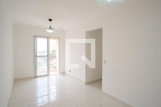 Apartamento para alugar com 3 quartos, 62m² em Vila Carlos de Campos, São Paulo