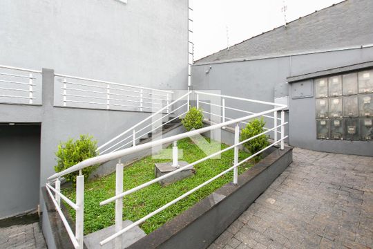 Área comum de casa à venda com 2 quartos, 100m² em Itaquera, São Paulo