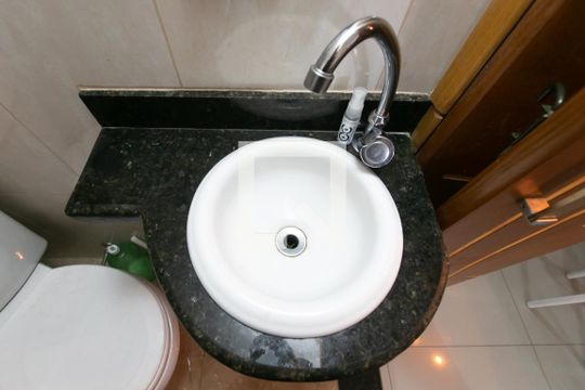 Lavabo de casa à venda com 2 quartos, 100m² em Itaquera, São Paulo